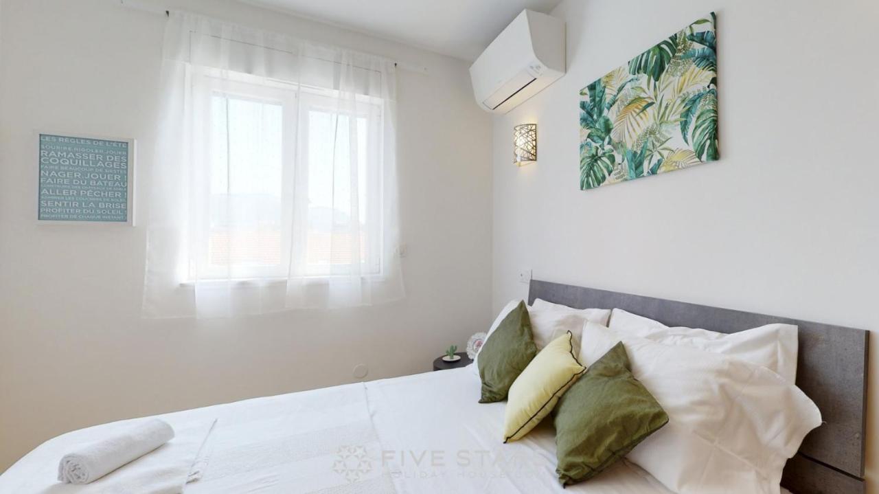 Zhara Suite Five Stars Holiday House - Generale Nice Exterior foto