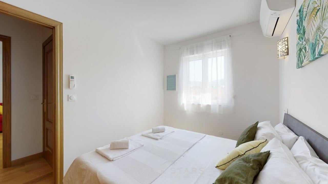 Zhara Suite Five Stars Holiday House - Generale Nice Exterior foto